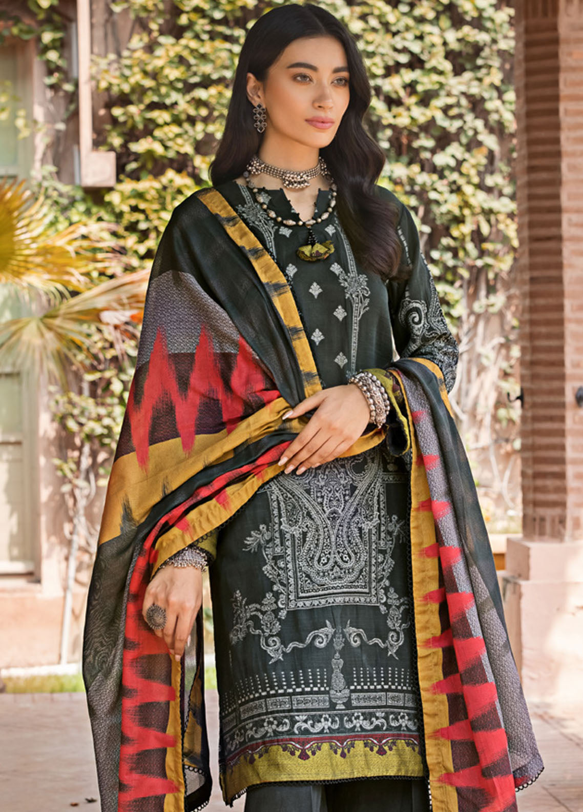 Gul Ahmed Winter Classics Unstitched Collection 2023 Vol-4  MJ 32072