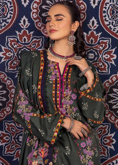 Gul Ahmed Winter Luxe Unstitched Collection 2023 Vol-01 K-32012