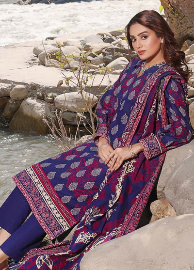 Gul Ahmed Winter Luxe Unstitched Collection 2023 Vol-01 K-32013