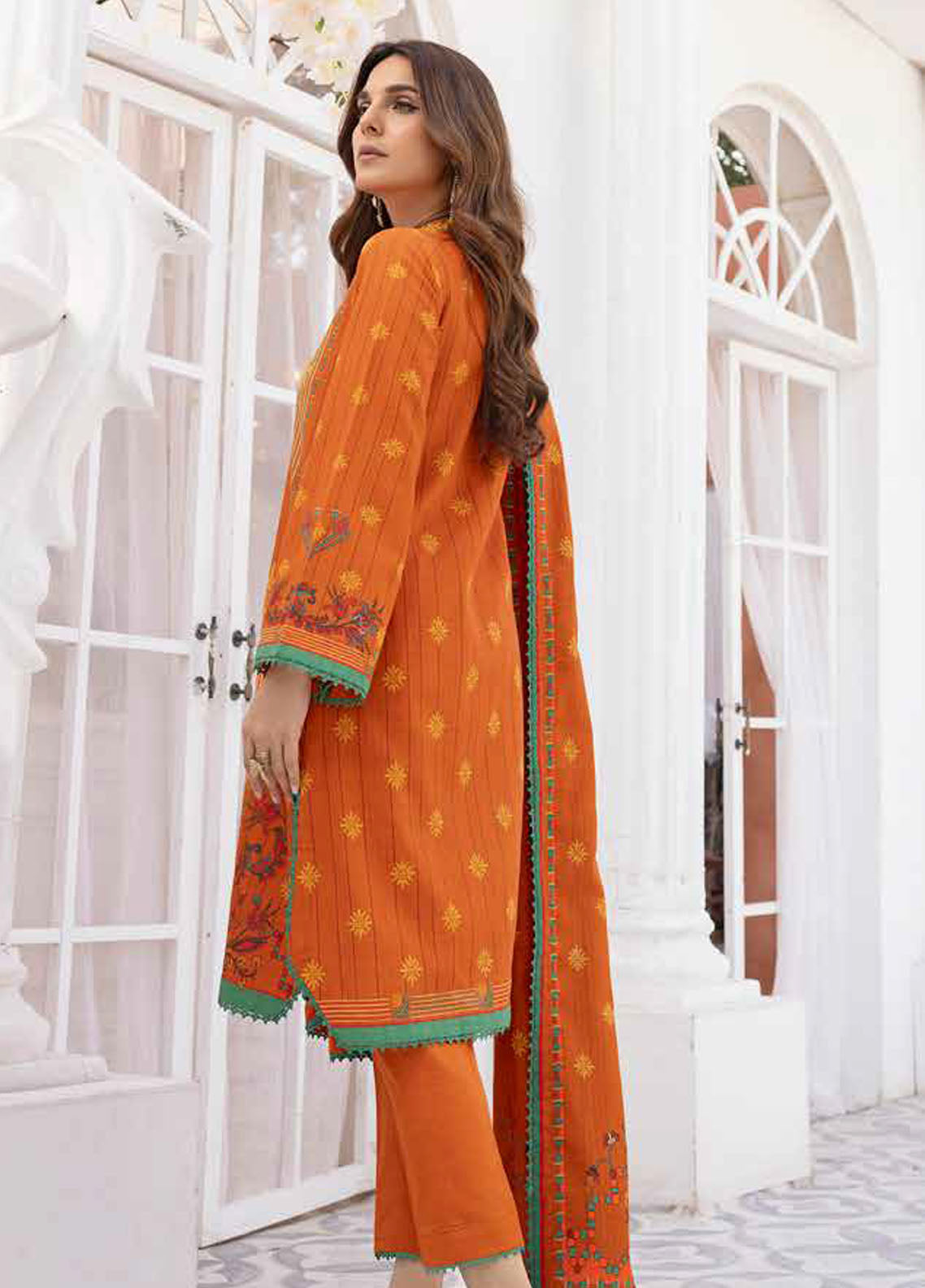 Gul Ahmed Winter Luxe Unstitched Collection 2023 Vol-01 K-32020