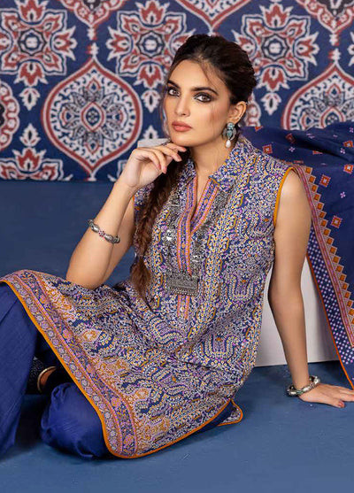 Gul Ahmed Winter Luxe Unstitched Collection 2023 Vol-01 K-32035