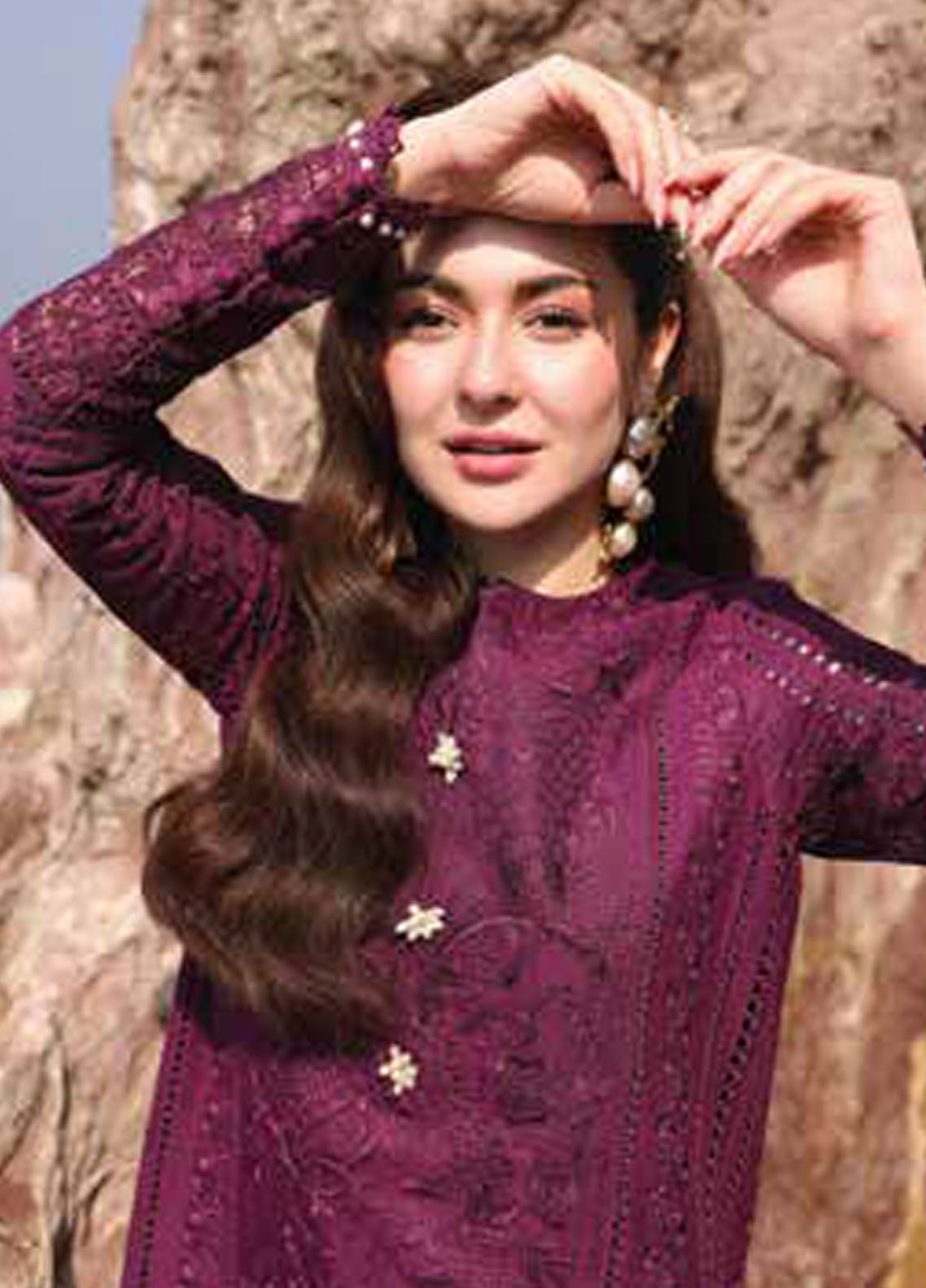 Hania by Imrozia Premium Embroidered Lawn Suits Unstitched 3 Piece SL-77 Izaan