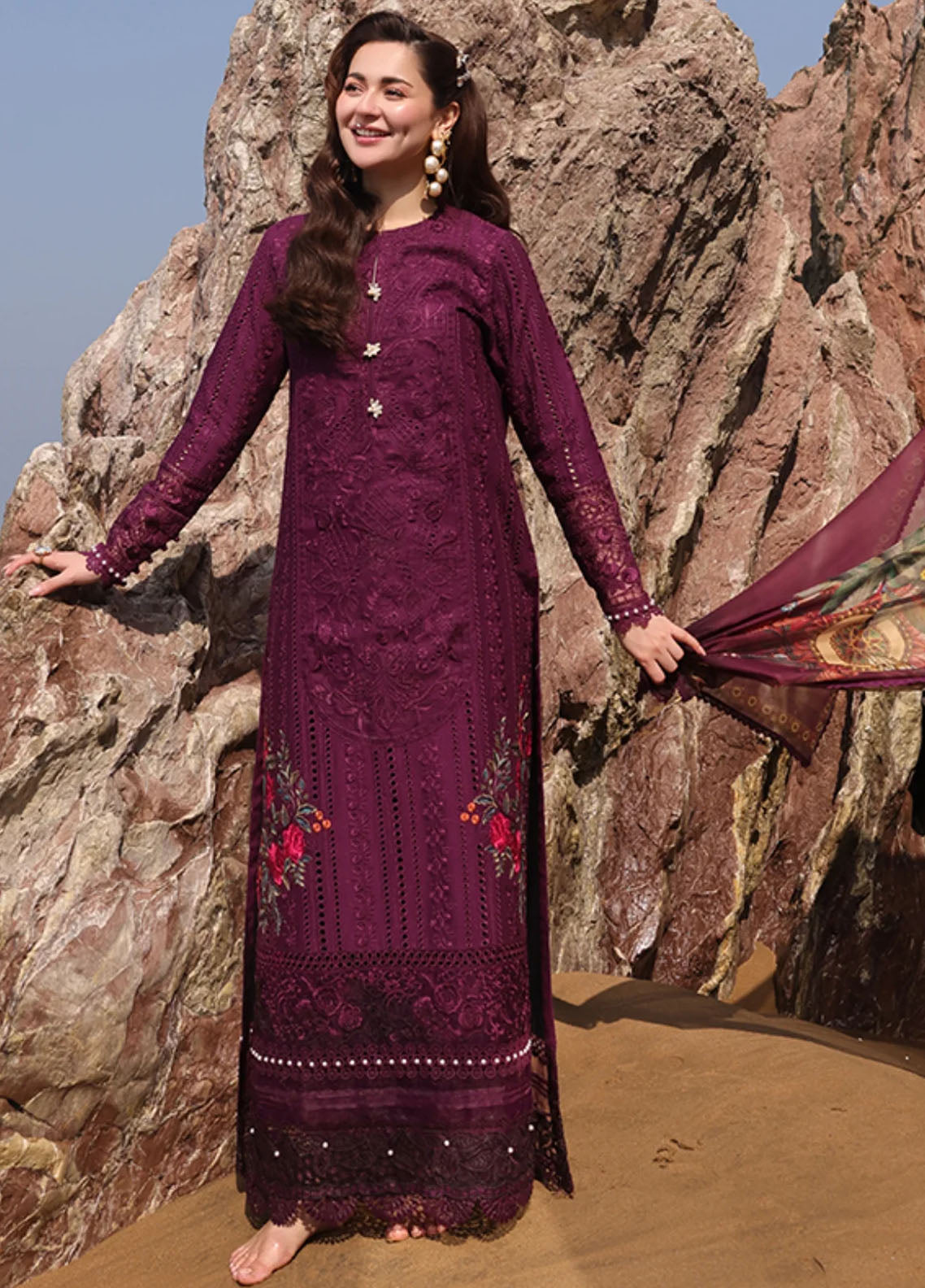 Hania by Imrozia Premium Embroidered Lawn Suits Unstitched 3 Piece SL-77 Izaan