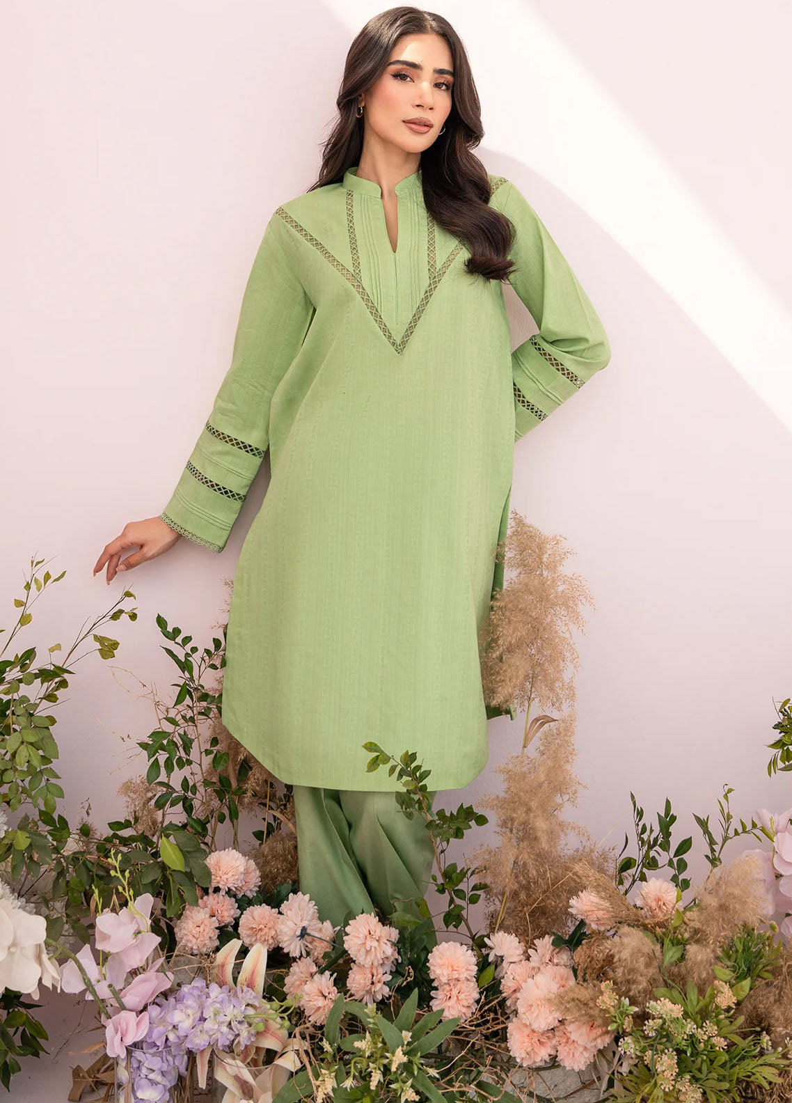 Hana Pret Embroidered Lawn 2 Piece Suit Celadon