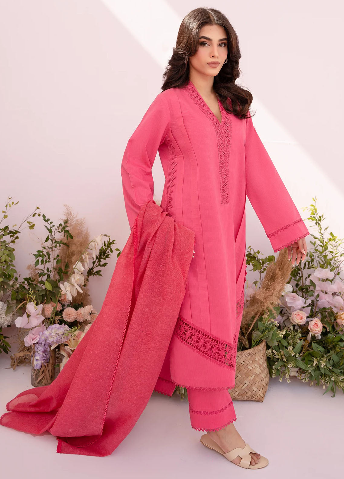 Hana Pret Embroidered Lawn 3 Piece Suit Rosette