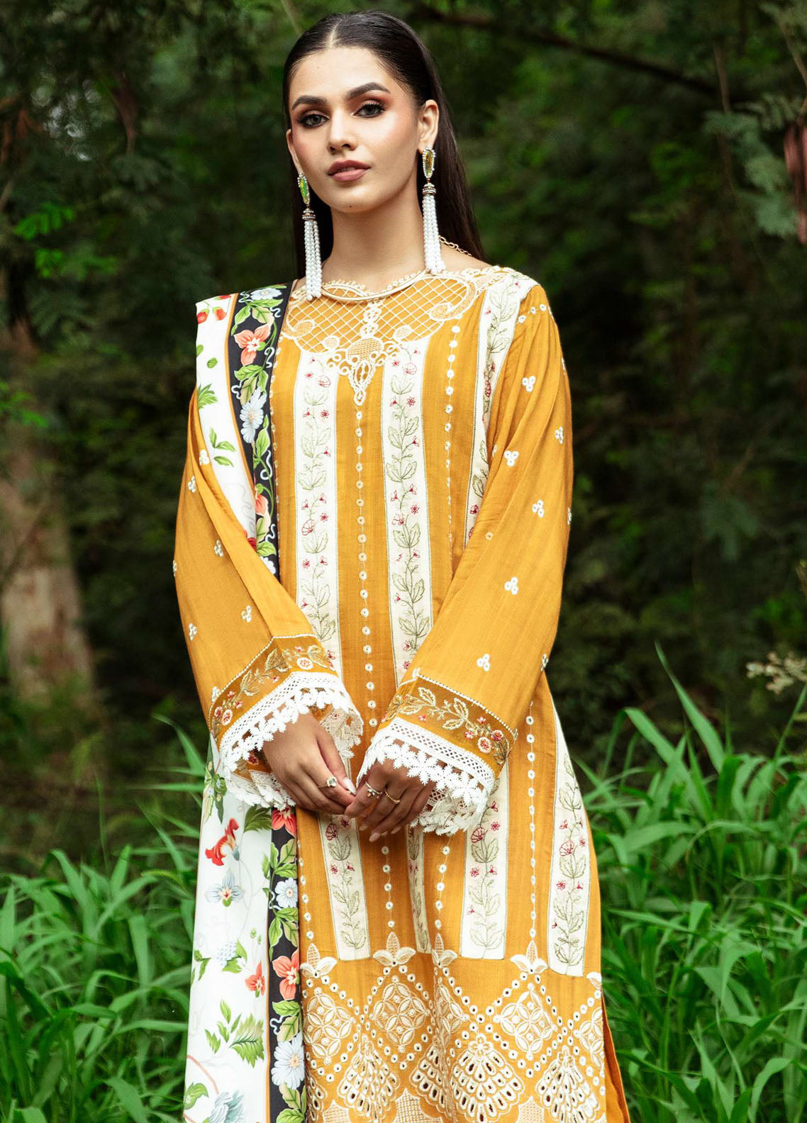 Hazel By Mahnur Embroidered Slub Linen Suit Unstitched 3 Piece MN24H RL-04 Elyse - Winter Collection