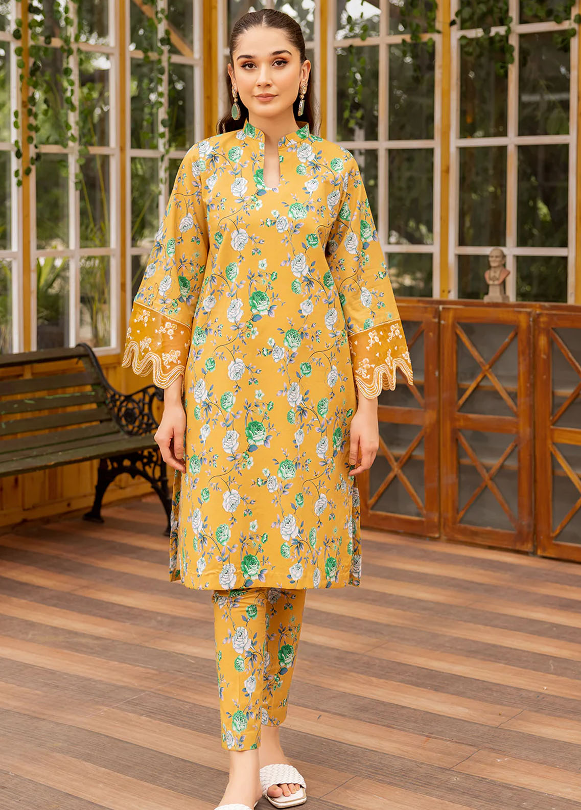 Esra Fashion Pret Embroidered Lawn 2 Piece Suit HD-23-24