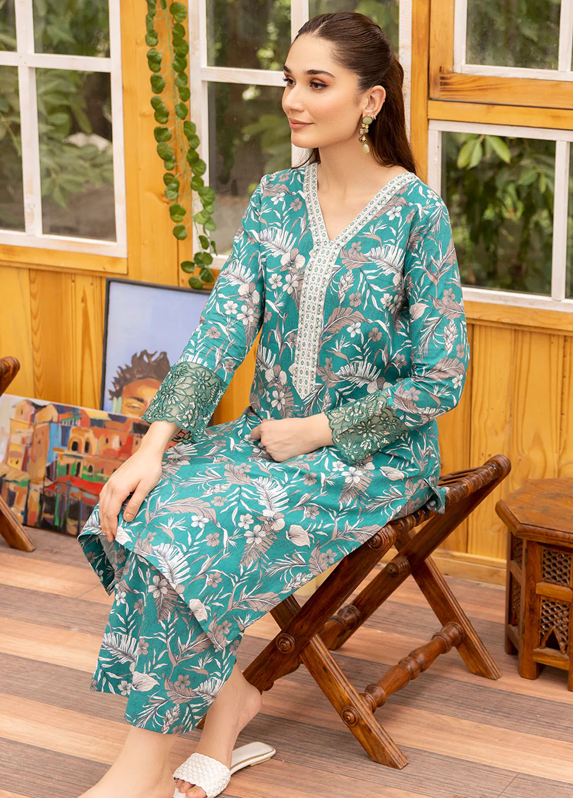 Esra Fashion Pret Embroidered Lawn 2 Piece Suit HD-23-25