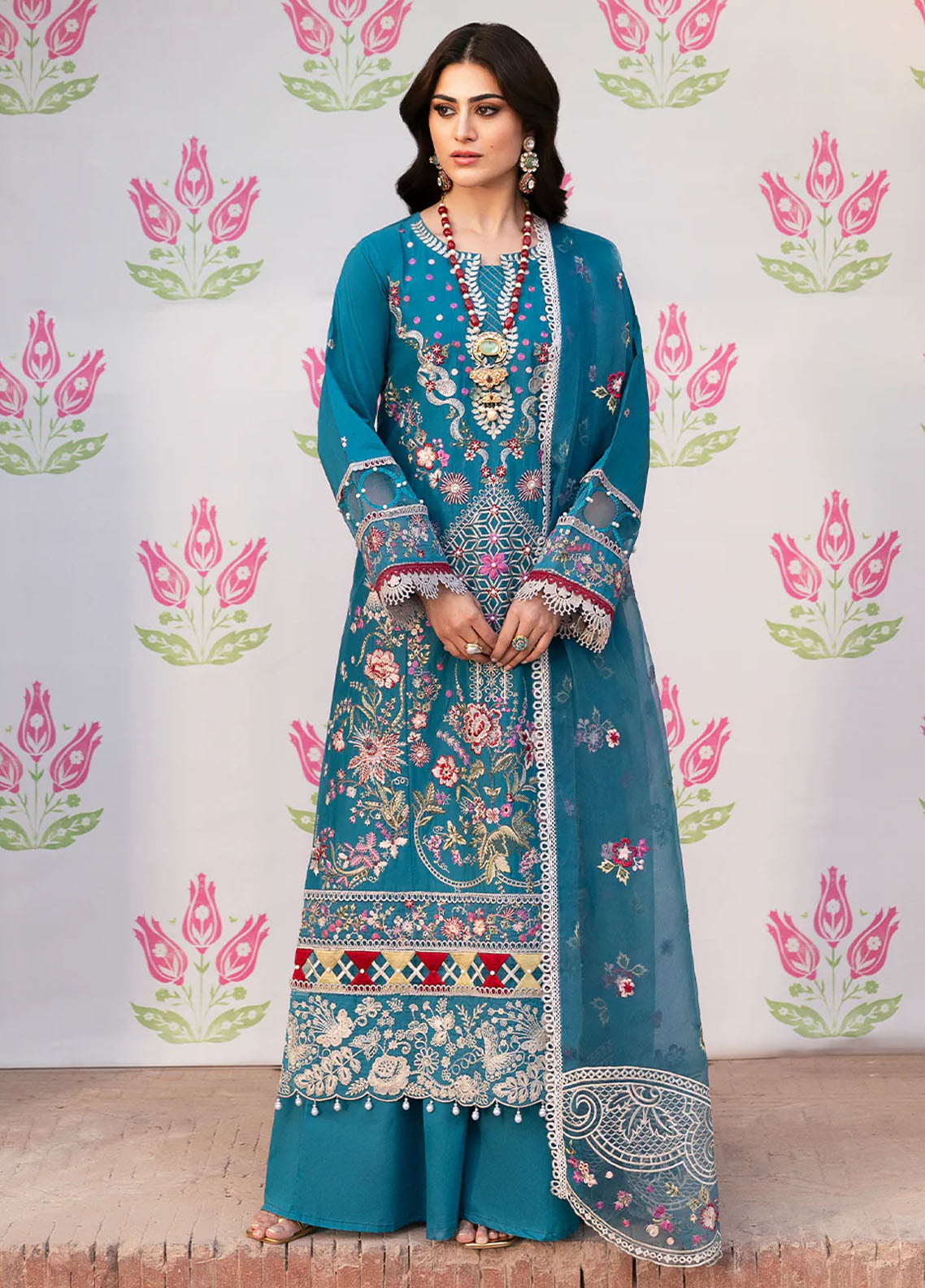 Husn e Jahan by Mahnur Embroidered Lawn Suits Unstitched 3 Piece Renee