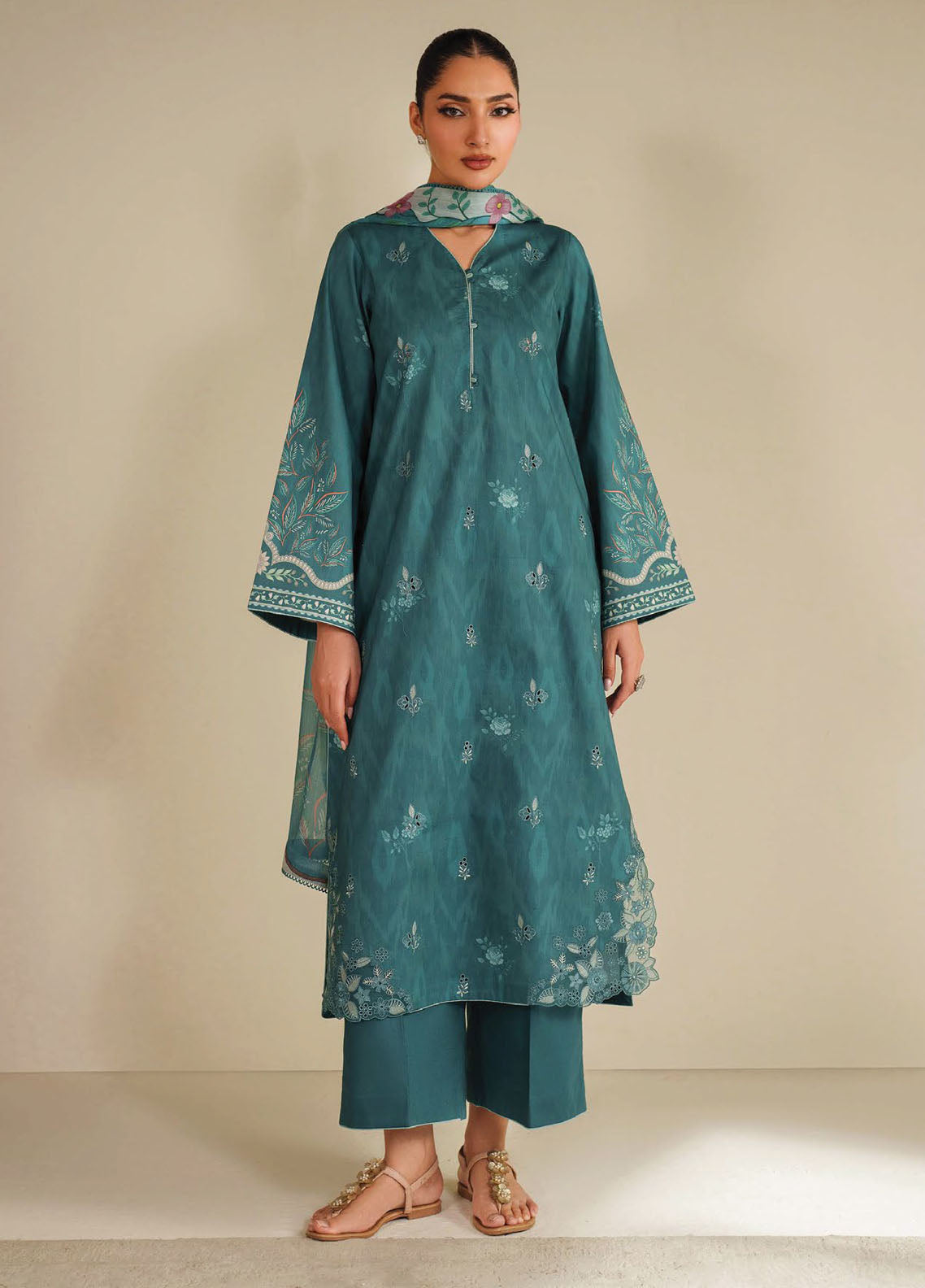 Ilara by Seran Embroidered Cambric Suits Unstitched 3 Piece SN25IC D-01 Cerine