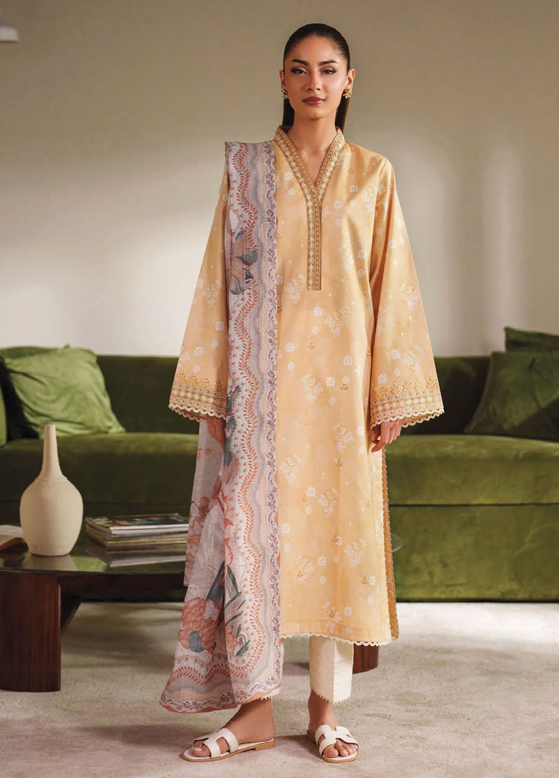 Ilara by Seran Embroidered Cambric Suits Unstitched 3 Piece SN25IC D-11 Solaria