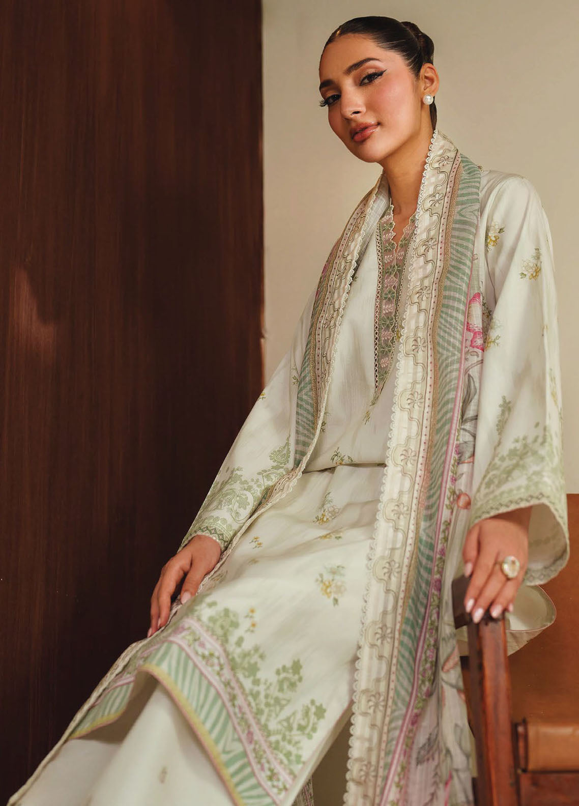 Ilara by Seran Embroidered Cambric Suits Unstitched 3 Piece SN25IC D-12 Elverra