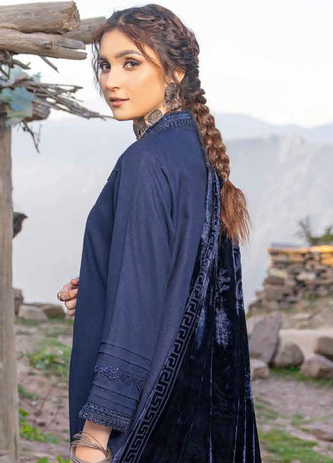 Insia By Riaz Arts Embroidered Wool Suit Unstitched 3 Piece RA24I D-04 - Winter Collection