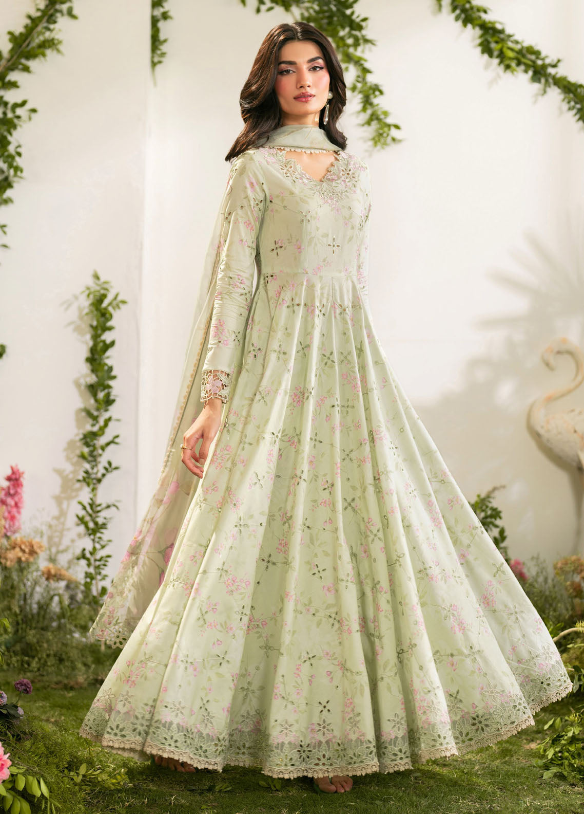 Iznik Embroidered Lawn Suits Unstitched 3 Piece IZ25FE IFE-11