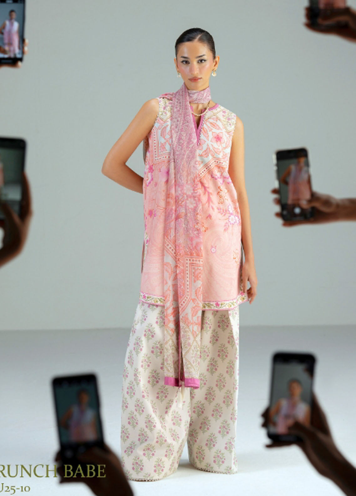 Joolie Prints by Saira Rizwan Printed Cambric Suits Unstitched 3 Piece SR25JP JPU25-10 Brunch Babe
