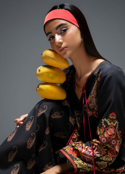 Joolie Prints by Saira Rizwan Printed Cambric Suits Unstitched 3 Piece SR25JP JPU25-01 Drama Queen