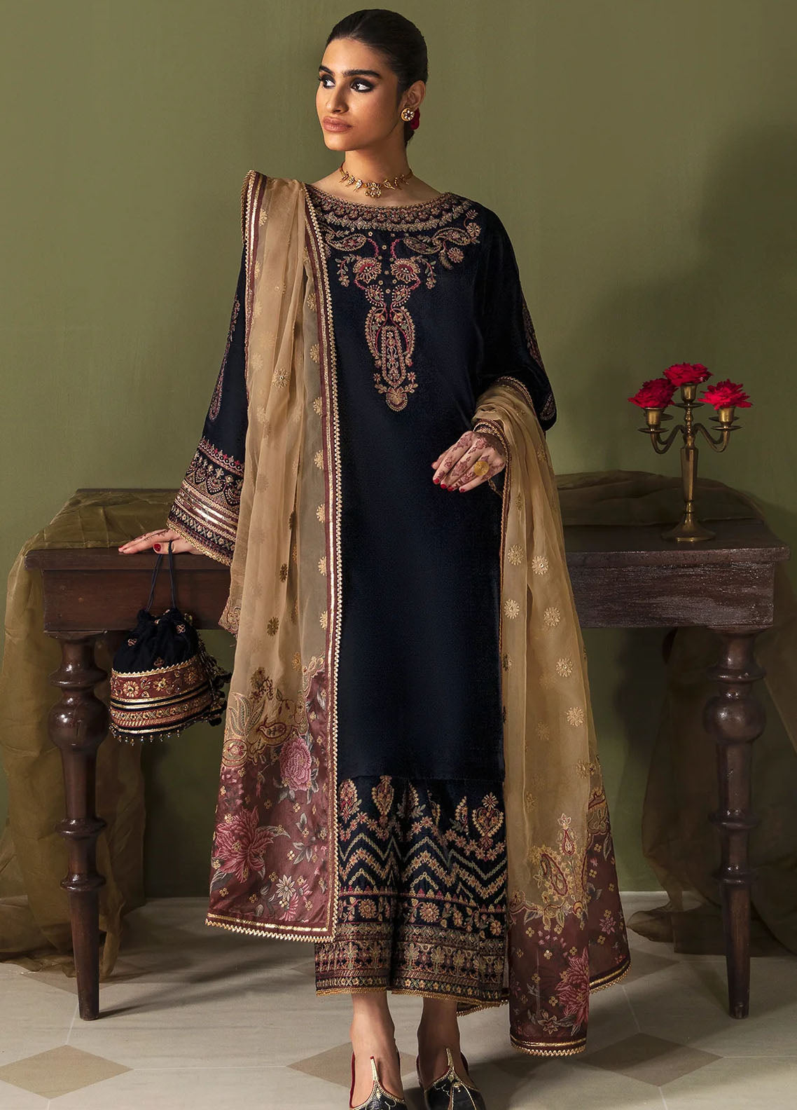 JahanAra By Baroque Luxury Velvet Collection 2023 UF-469