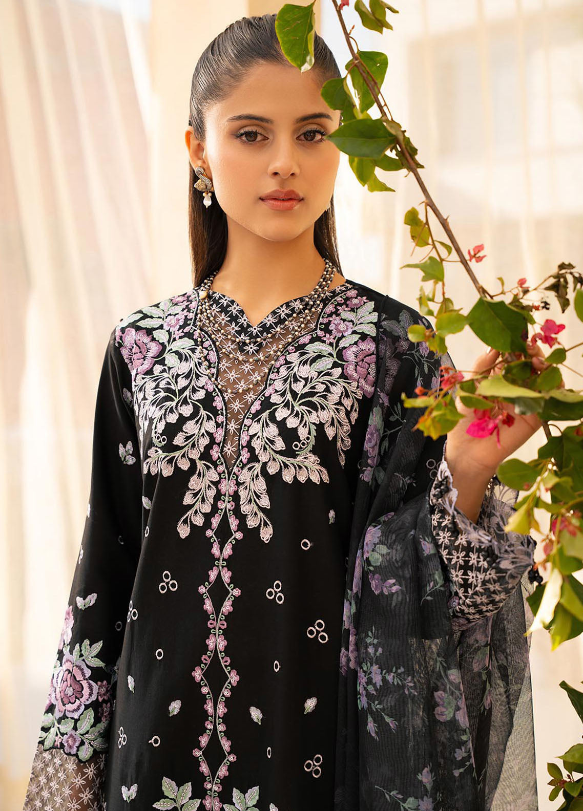 Jahan by Rajbari Embroidered Lawn Suits Unstitched 3 Piece RB25JPF D-1 A Vera