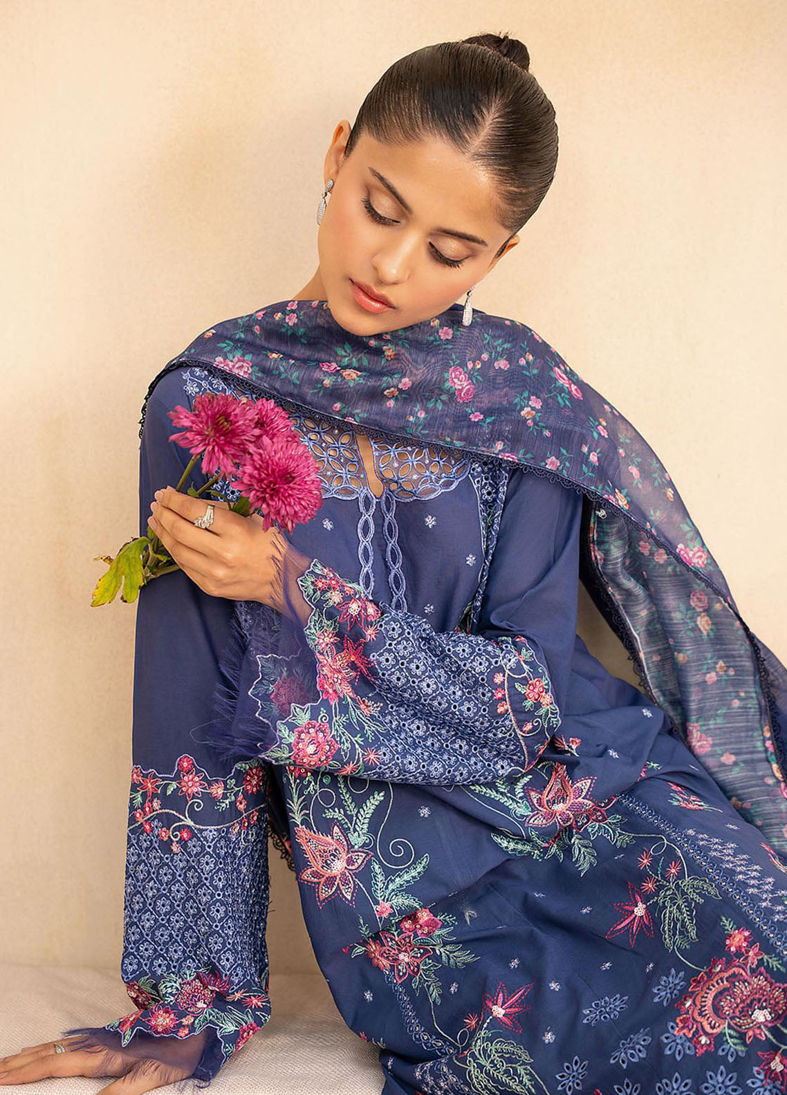 Jahan by Rajbari Embroidered Lawn Suits Unstitched 3 Piece RB25JPF D-2 B Taliah