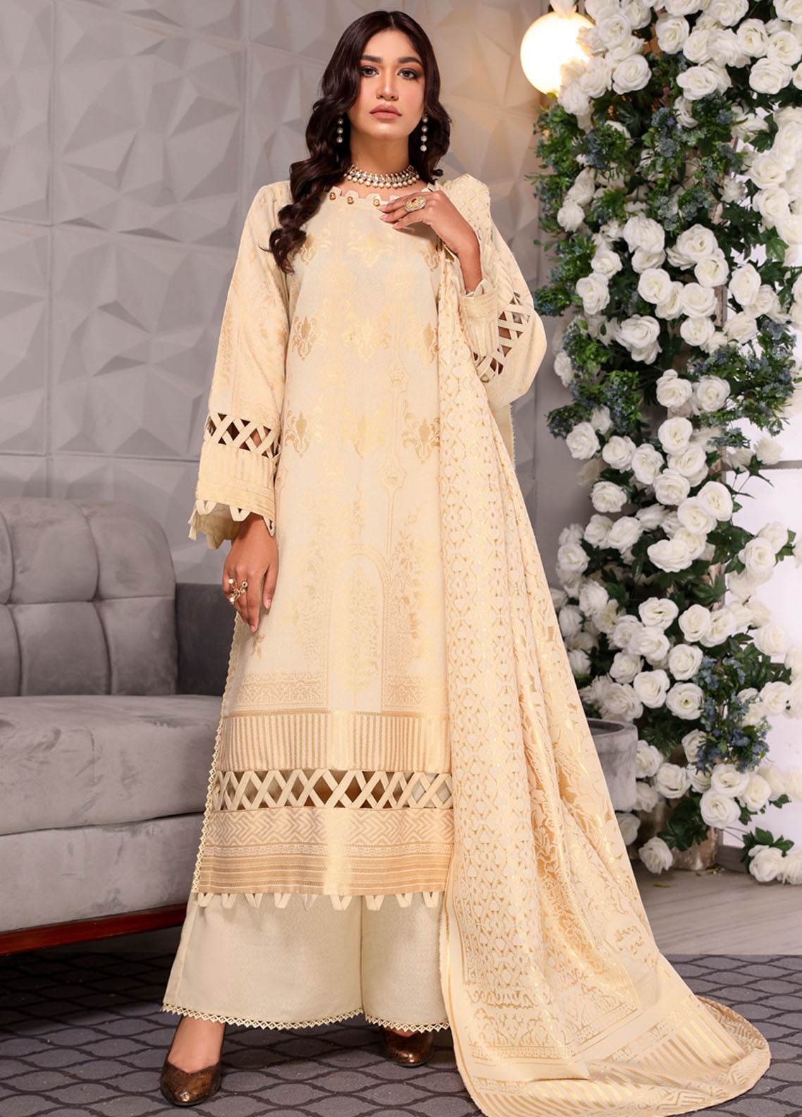 Jhalak By Humdum Unstitched Karandi Collection 2023 D-06