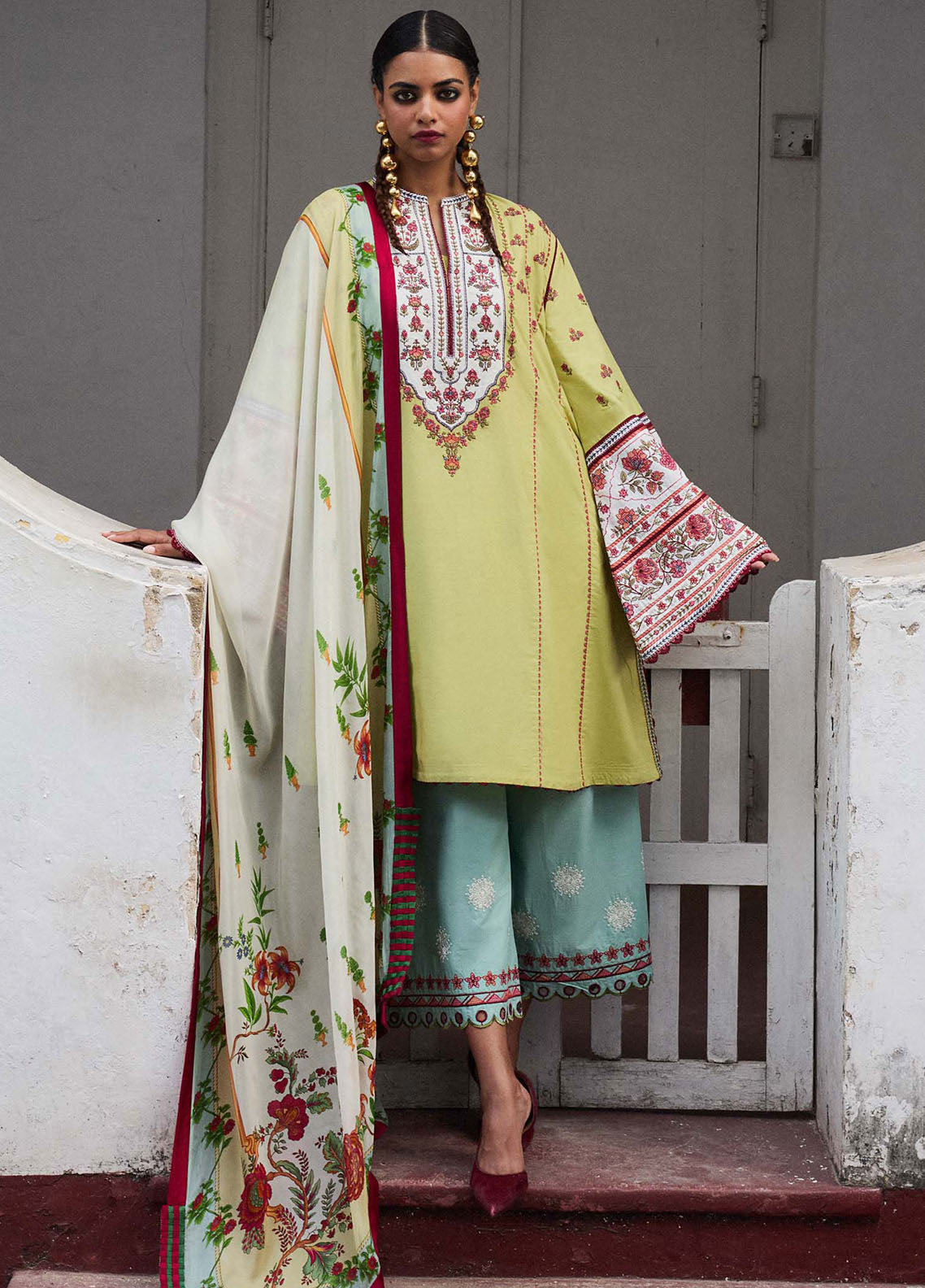 Jugnu by Hussain Rehar Embroidered Lawn Suit Unstitched 3 Piece HRR25JS D-10 Siran