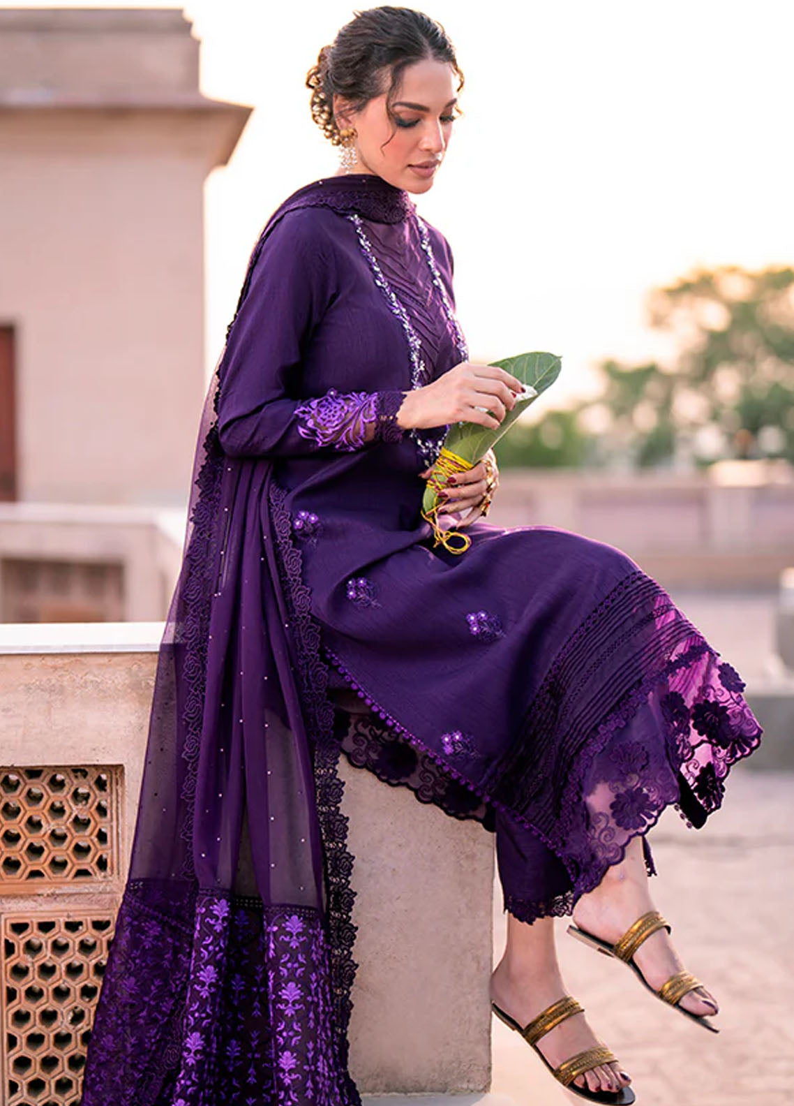 Kahani By Fozia Khalid Pret Embroidered Raw Silk 3 Piece Suit Manal