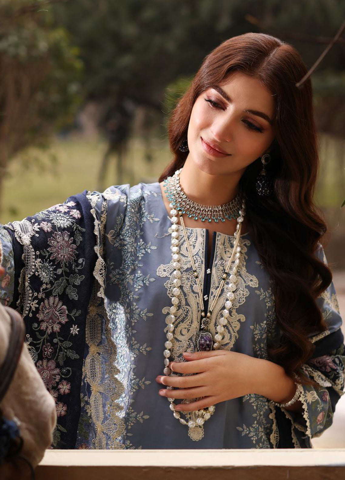 Kahf Festive Luxury Lawn Collection 2024 KFL-04 Kinza