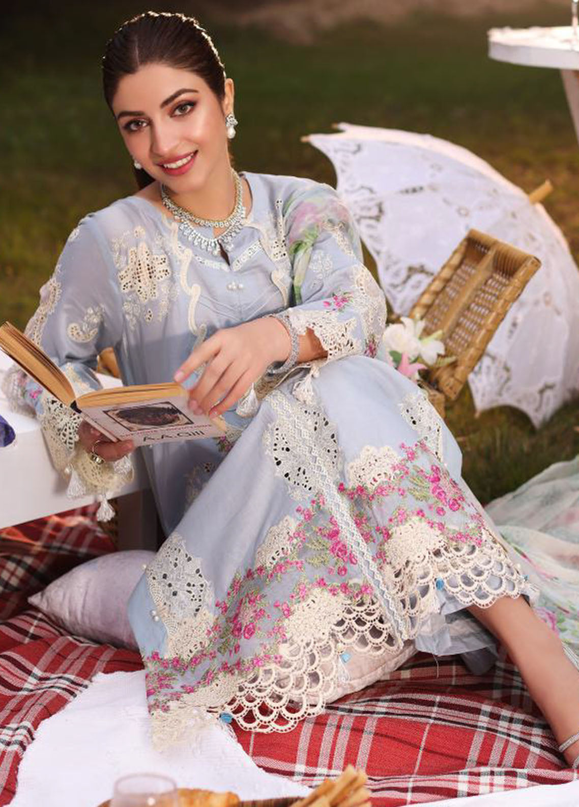 Kahf Festive Luxury Lawn Collection 2024 KFL-08 A Firuza