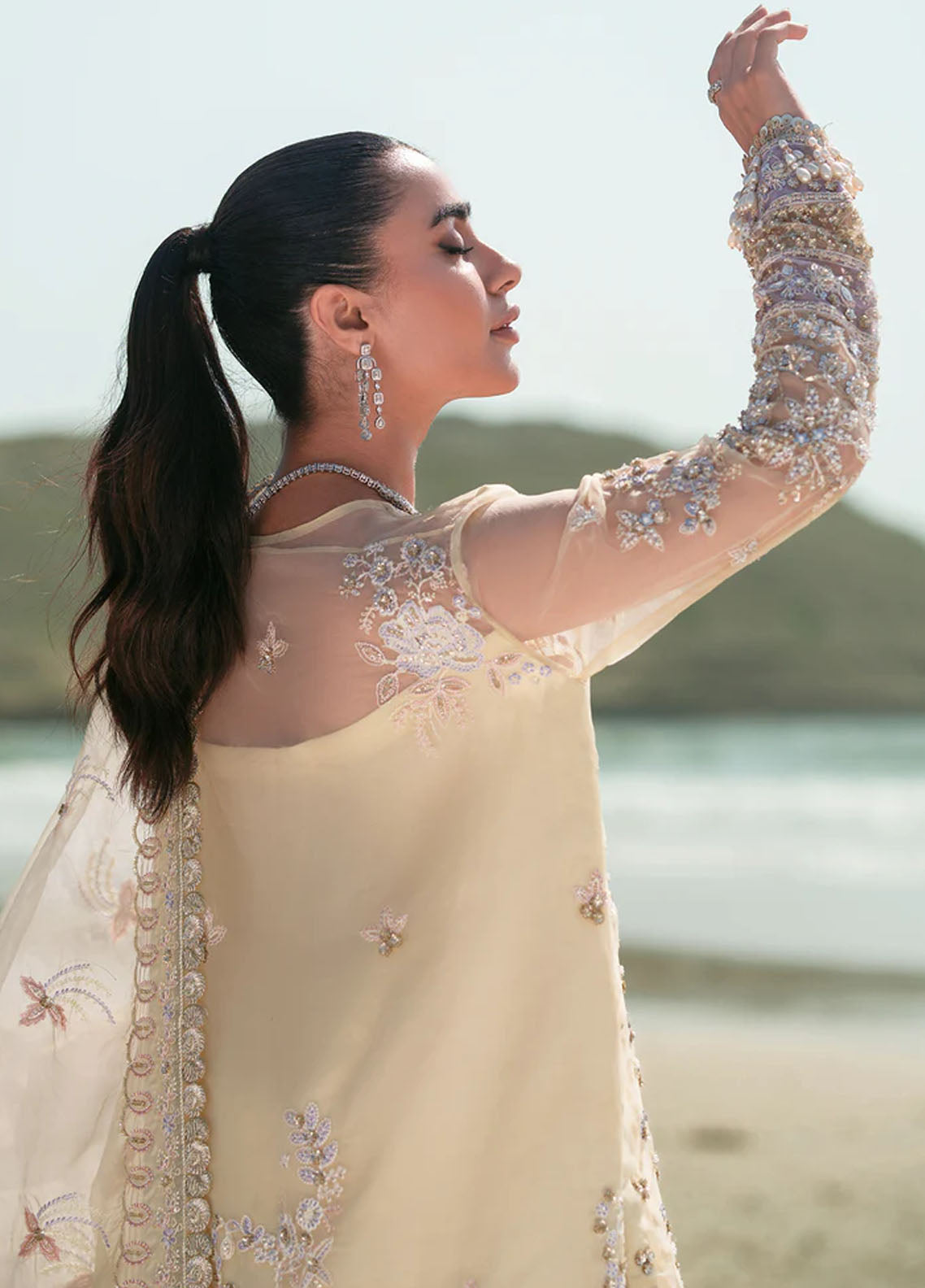 Kamari By Emaan Adeel Reveuse Wedding Formal Collection 2024 Ellie