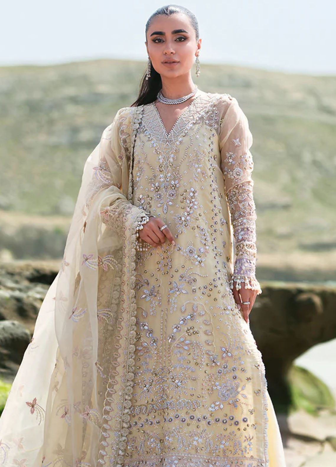 Kamari By Emaan Adeel Reveuse Wedding Formal Collection 2024 Ellie