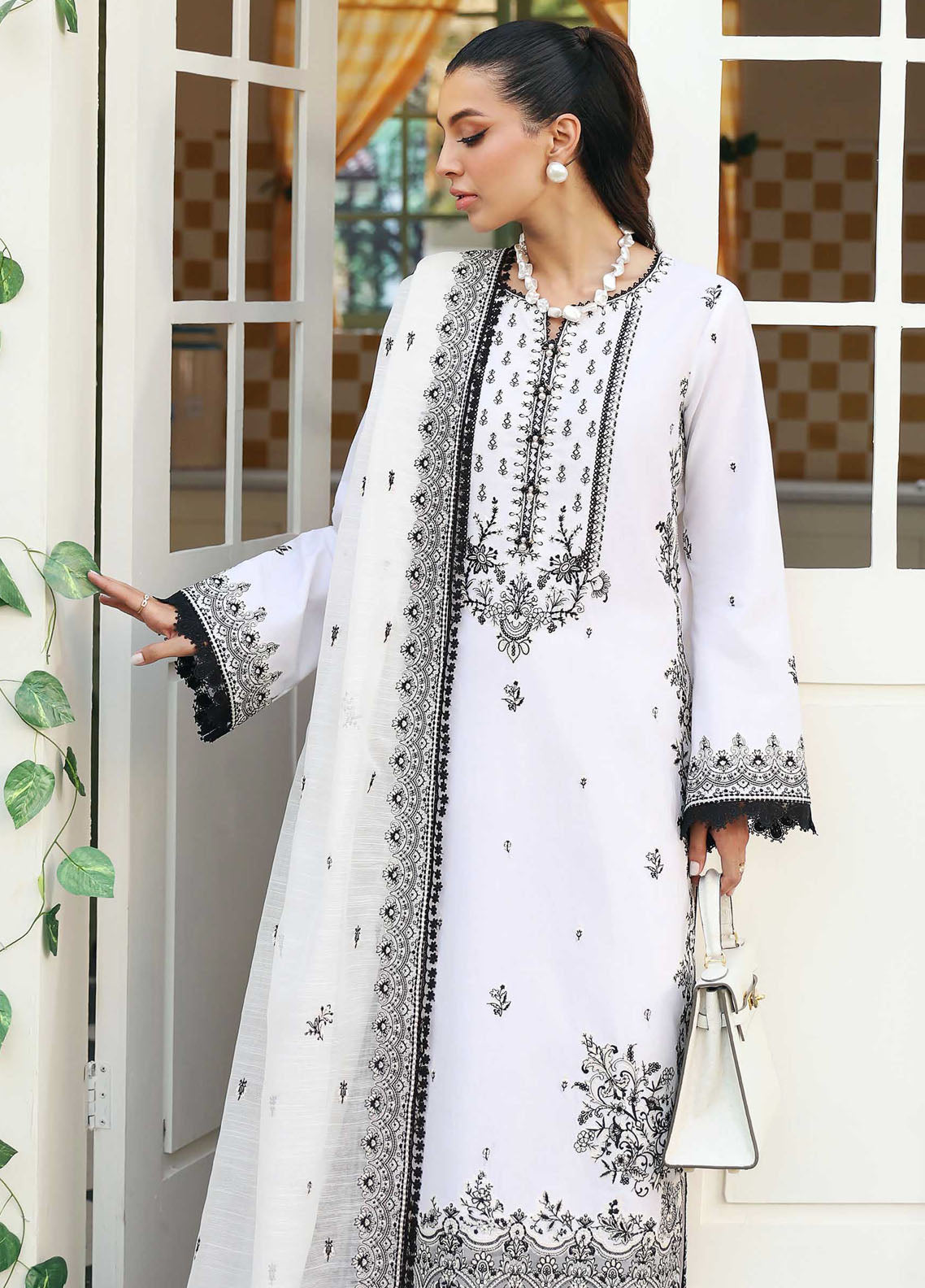 Kanwal Malik Pret Embroidered Lawn 3 Piece Suit Celine