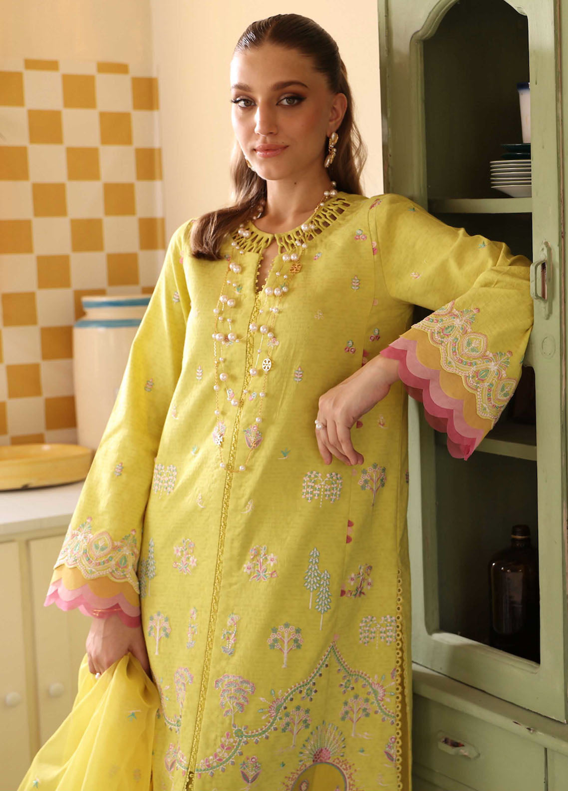 Kanwal Malik Pret Embroidered Lawn 3 Piece Suit Lucia