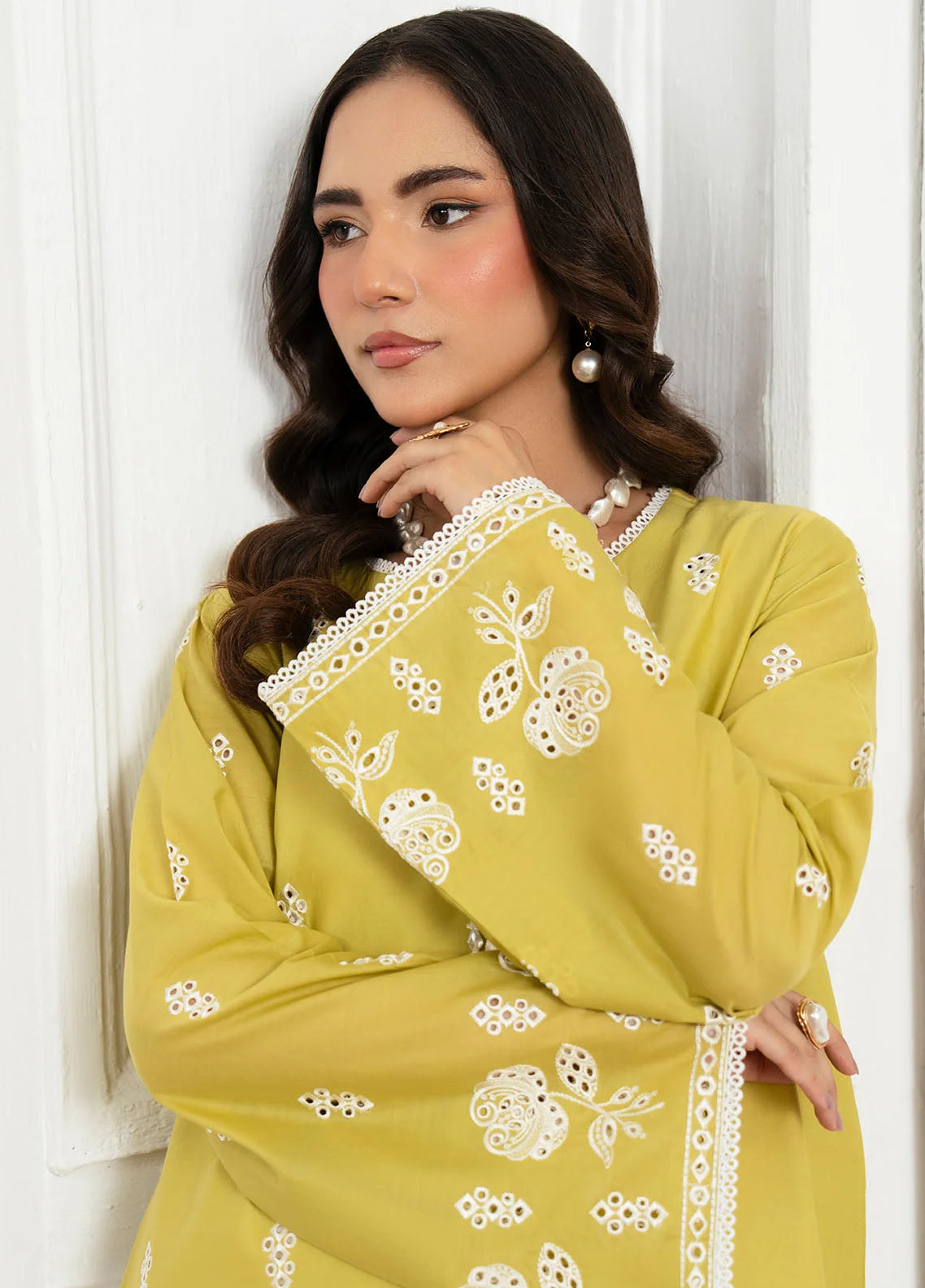 Kiana by Imrozia Pret Embroidered Lawn 2 Piece Suit SP-70 Perla