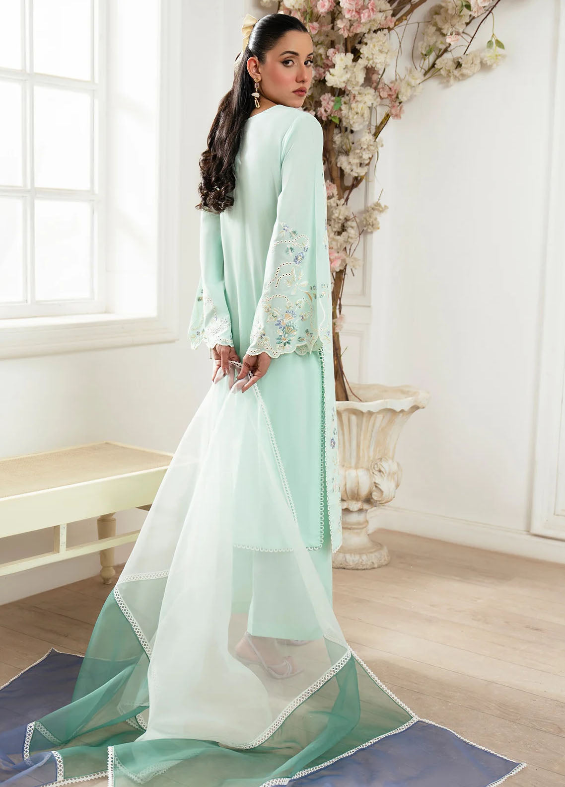 Kiana by Imrozia Pret Embroidered Lawn 2 Piece Suit SP-73 Dina