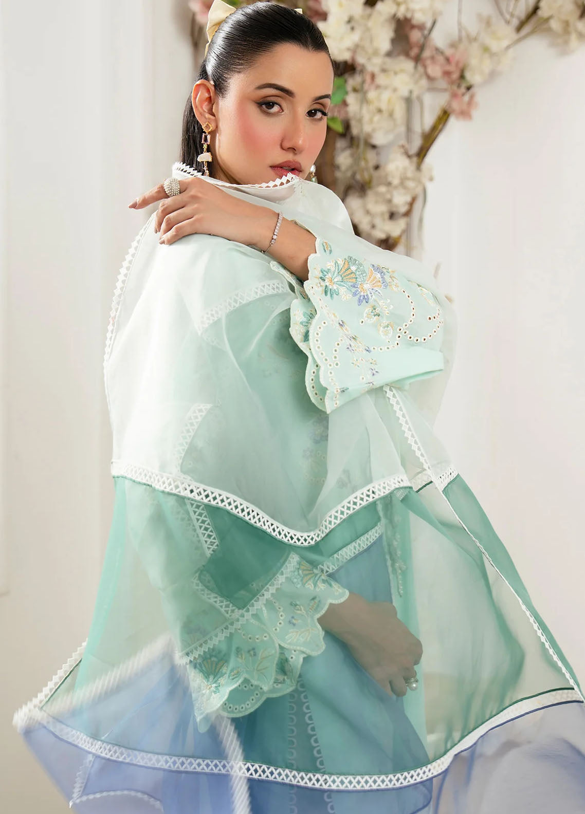 Kiana by Imrozia Pret Embroidered Lawn 2 Piece Suit SP-73 Dina