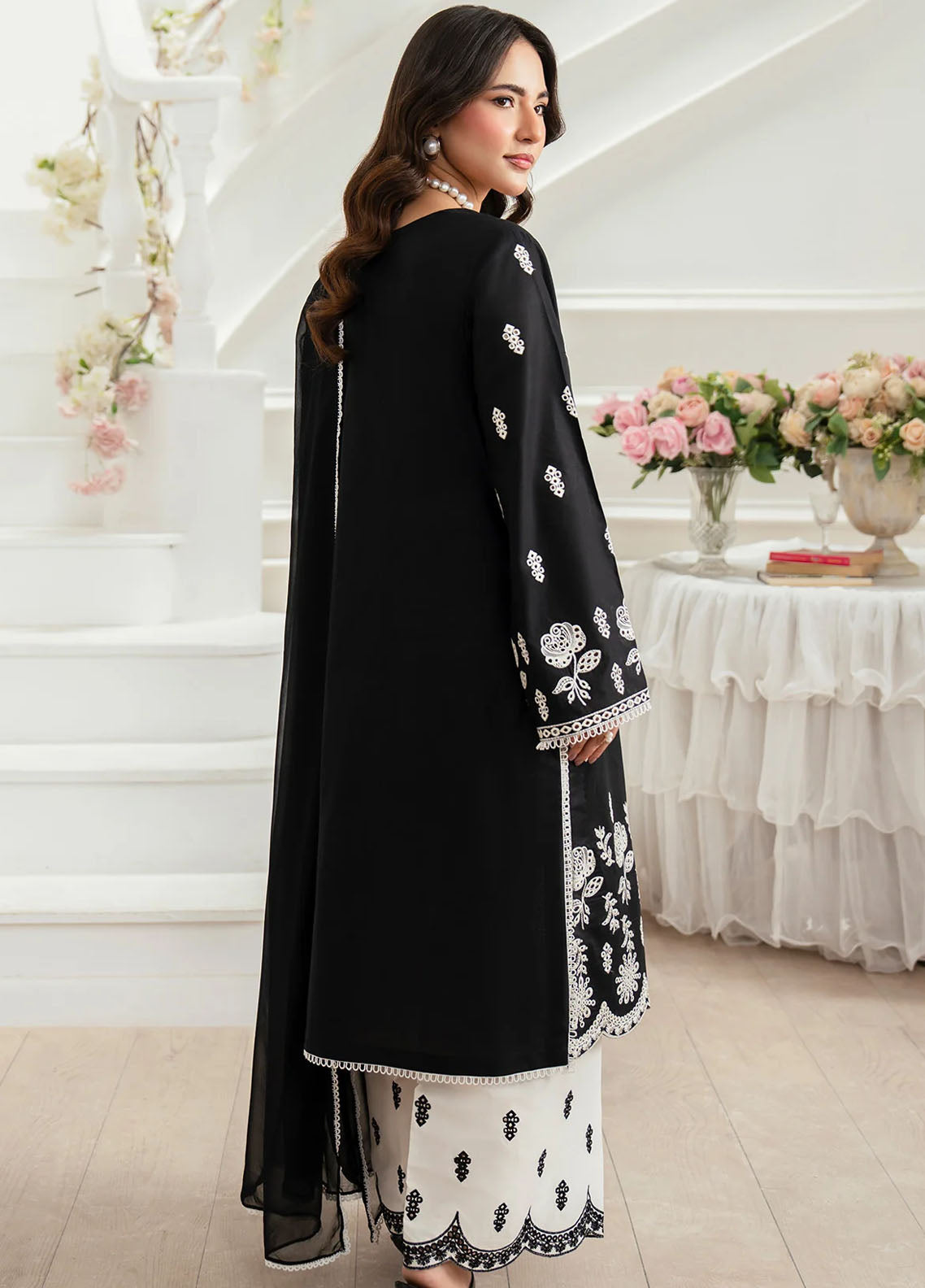 Kiana by Imrozia Pret Embroidered Lawn 2 Piece Suit SP-86 Calla