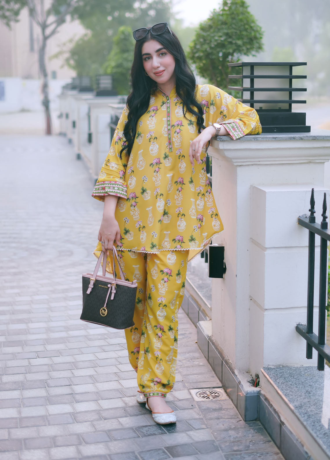 Lakhany Casual Pret Printed Cambric 2 Piece Suit LSM-3777