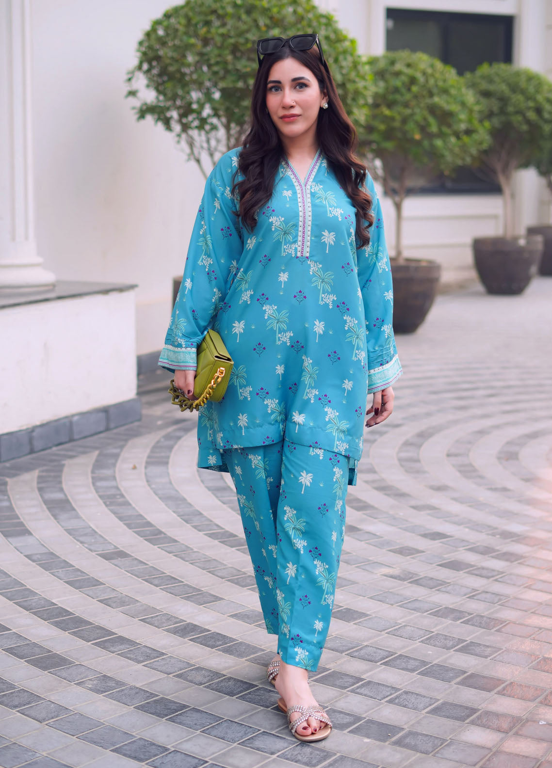 Lakhany Casual Pret Printed Cambric 2 Piece Suit LSM-3778