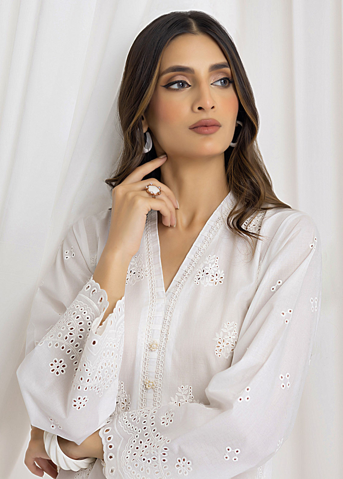 Lakhany Pret Embroidered Cambric Shirt LSM23CW LG-SR-0129