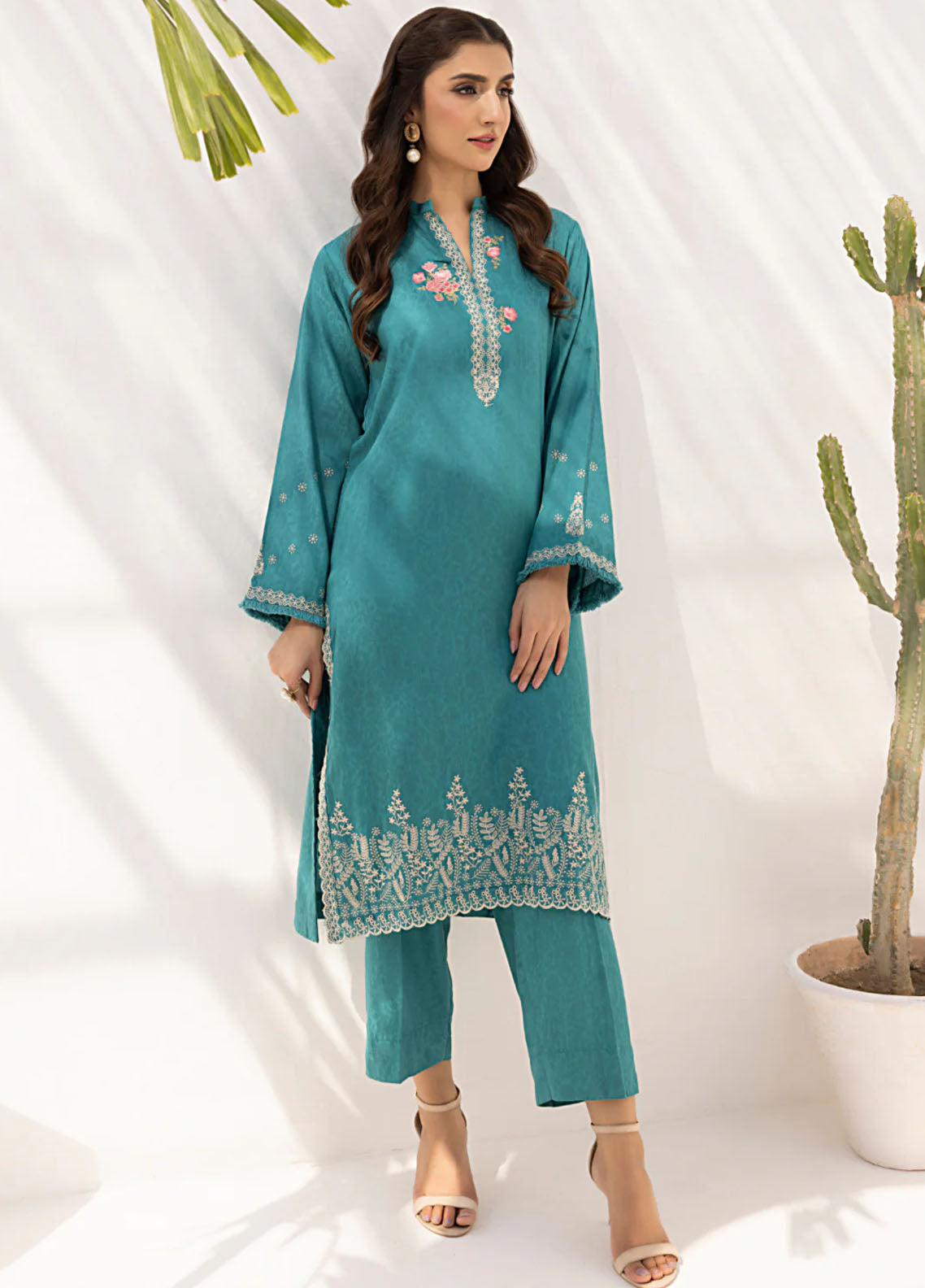 Lakhany Pret Embroidered Jacquard 2 Piece Suit LG-IZ-0274