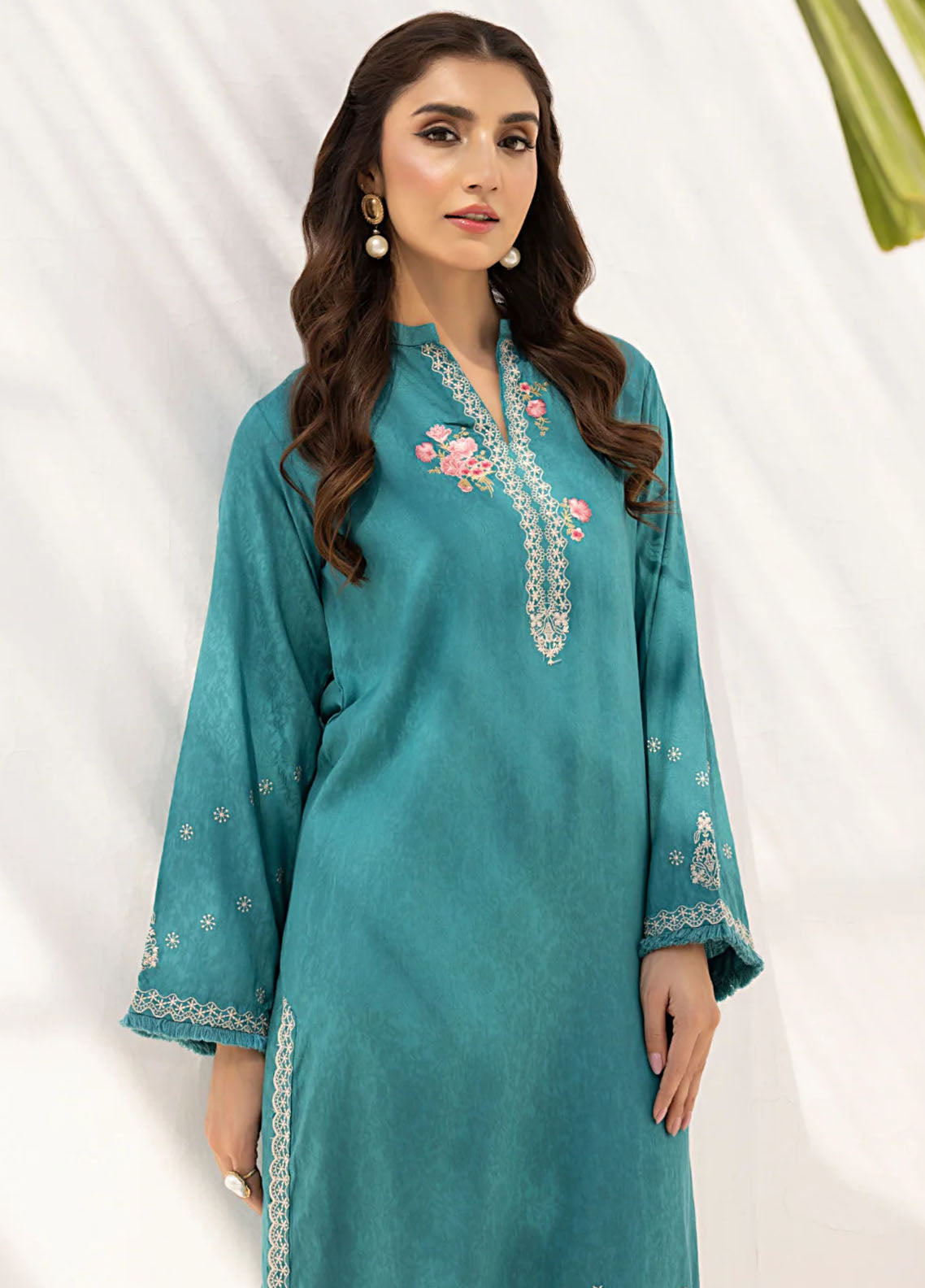 Lakhany Pret Embroidered Jacquard 2 Piece Suit LG-IZ-0274