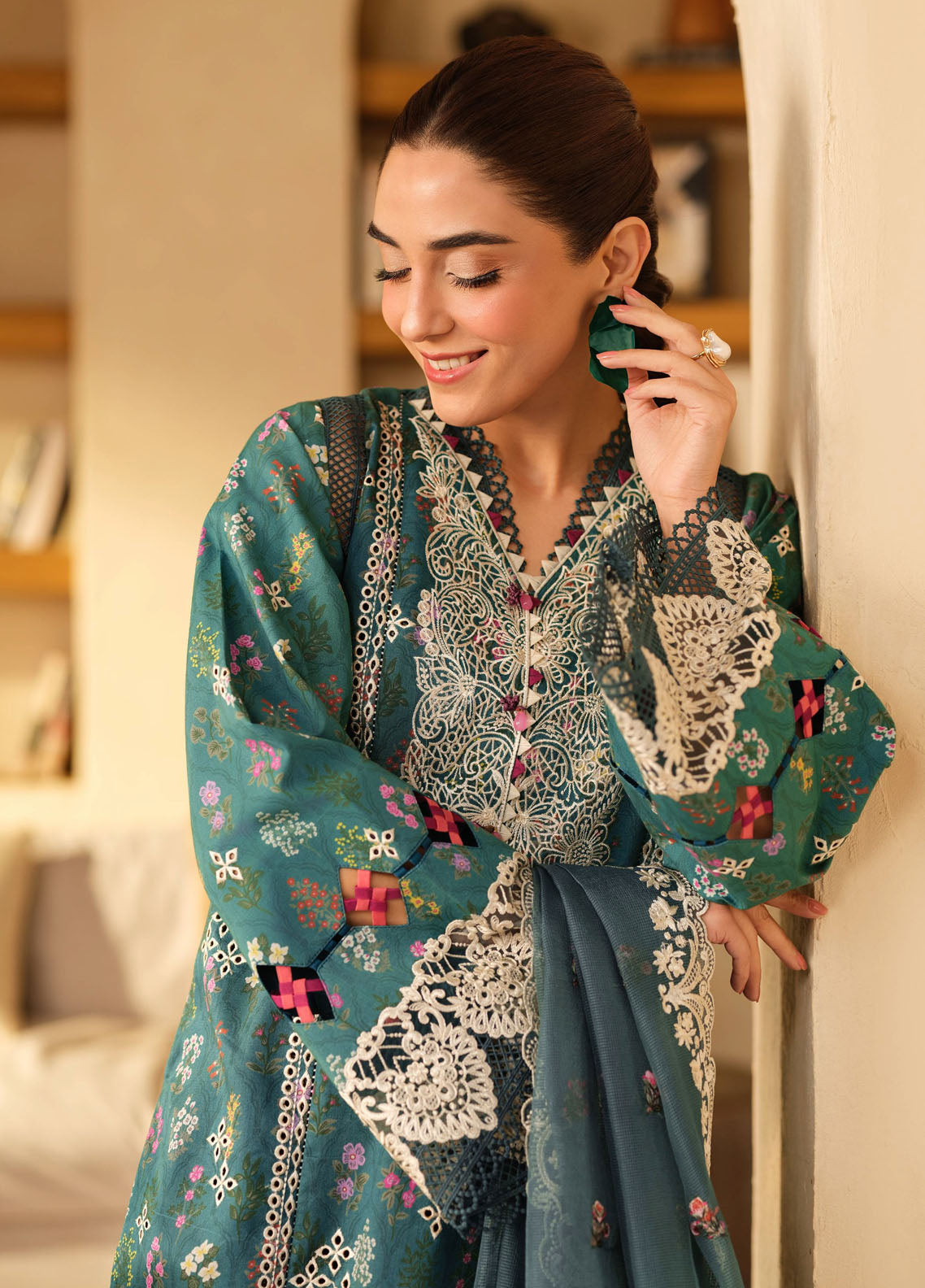 Maryum Hussain Embroidered Lawn Suit Unstitched 3 Piece D-05 Seashell