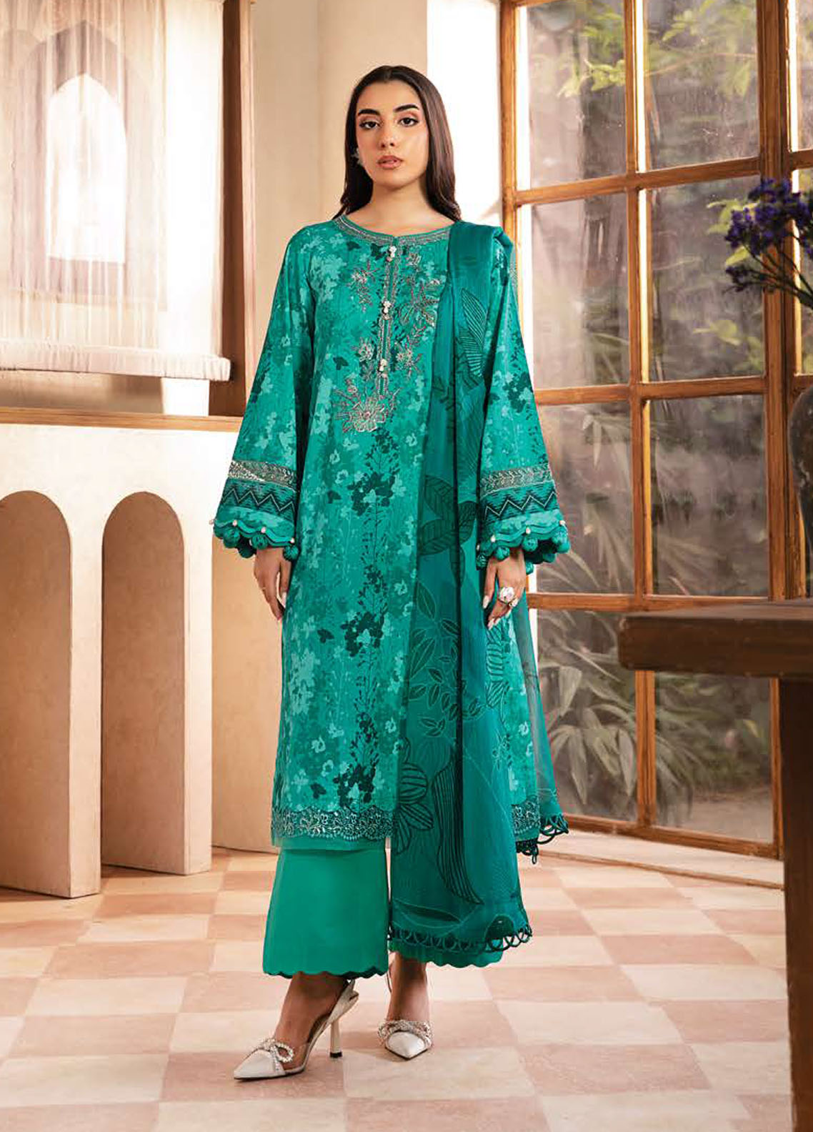 M Basic by Maria B Embroidered Lawn Suits Unstitched 3 Piece MB25EE D-10 A