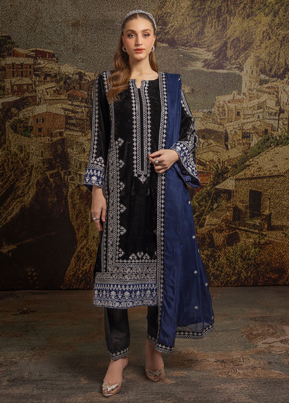 Merakish by Shahzeb Textiles Luxury Velvet Collection 2024 Black Eyes