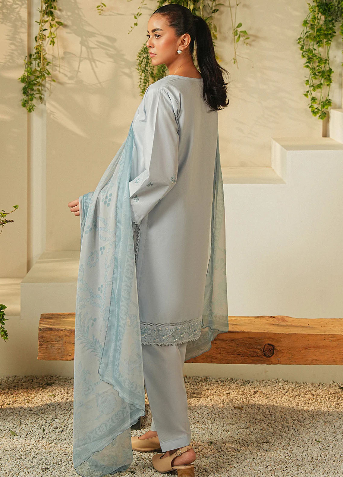 Mannat Clothing Pret Embroidered Lawn 3 Piece Suit Celestial