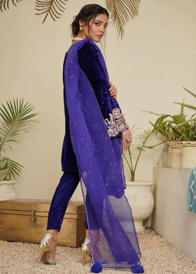 Maroon by Iqra Chaudhry Pret Embroidered Velvet Shirt Rich Blue