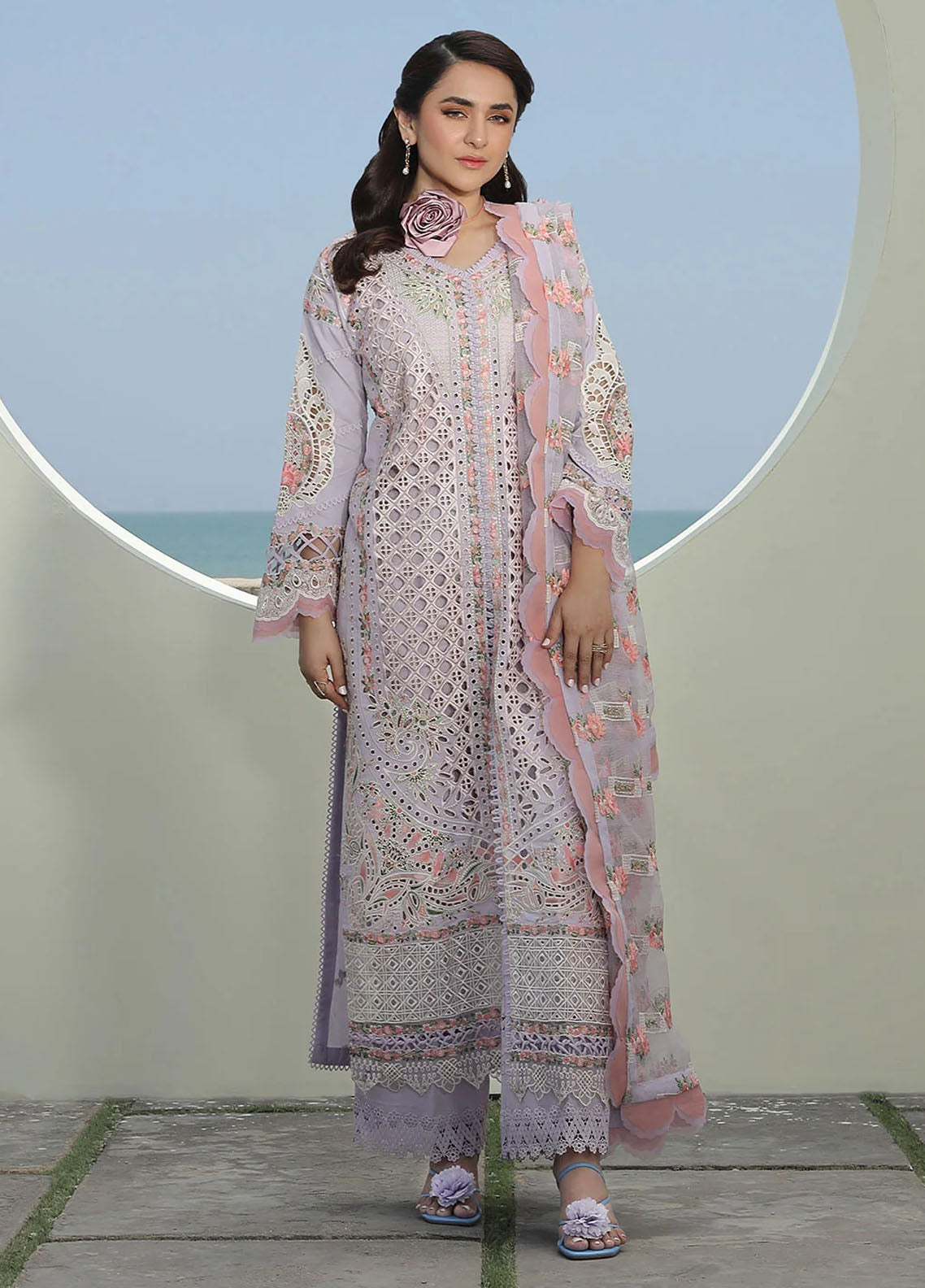 Maryam Hussain Unstitched Luxury Lawn Collection 2024 D-04 Feroz