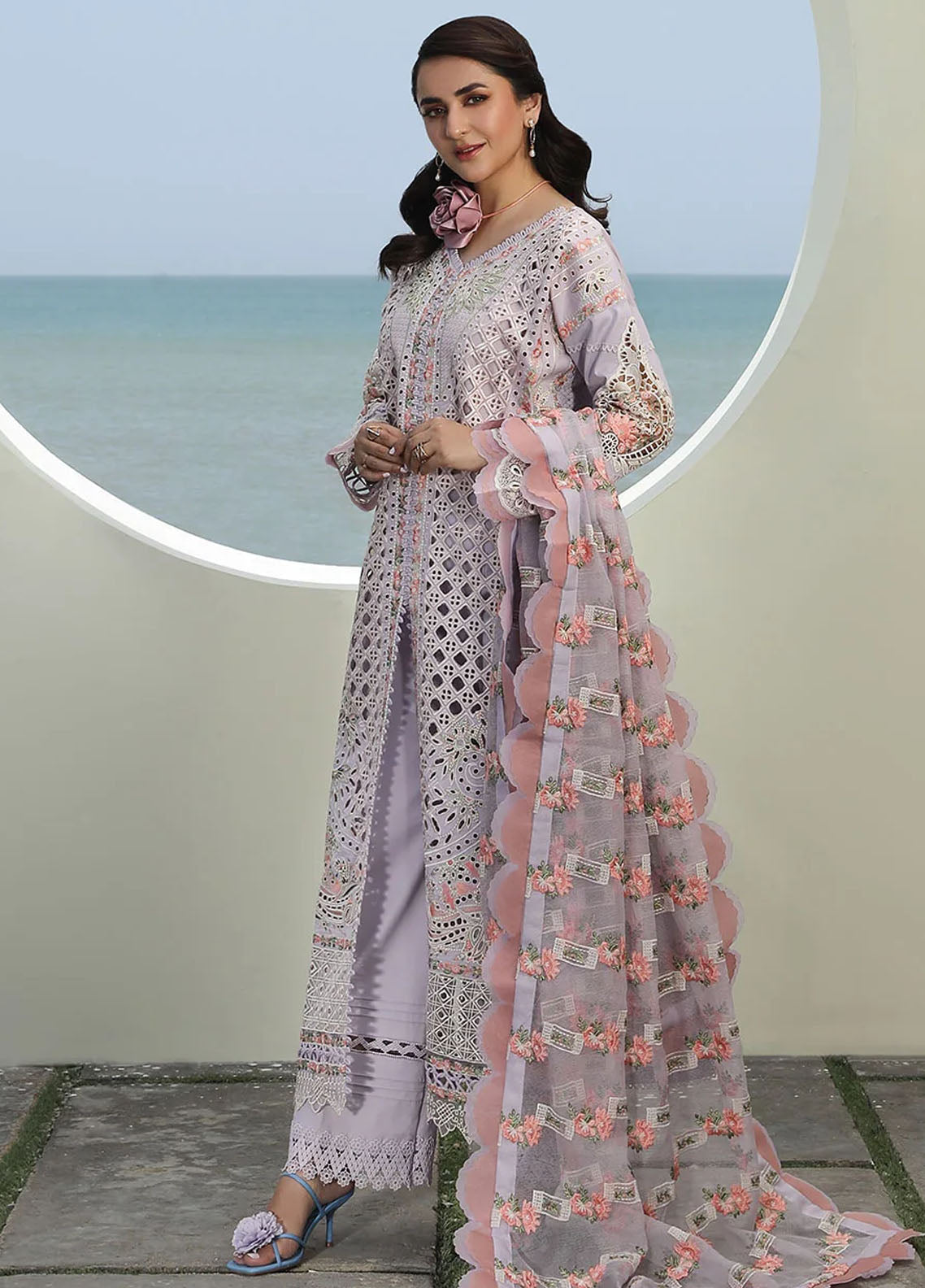 Maryam Hussain Unstitched Luxury Lawn Collection 2024 D-04 Feroz