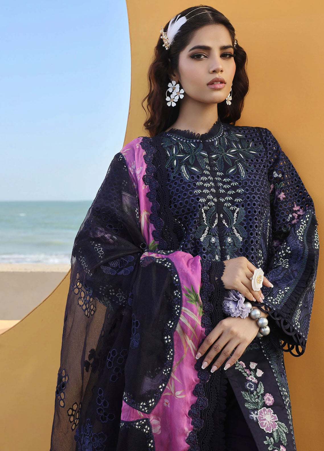 Maryam Hussain Unstitched Luxury Lawn Collection 2024 D-08 Zoya