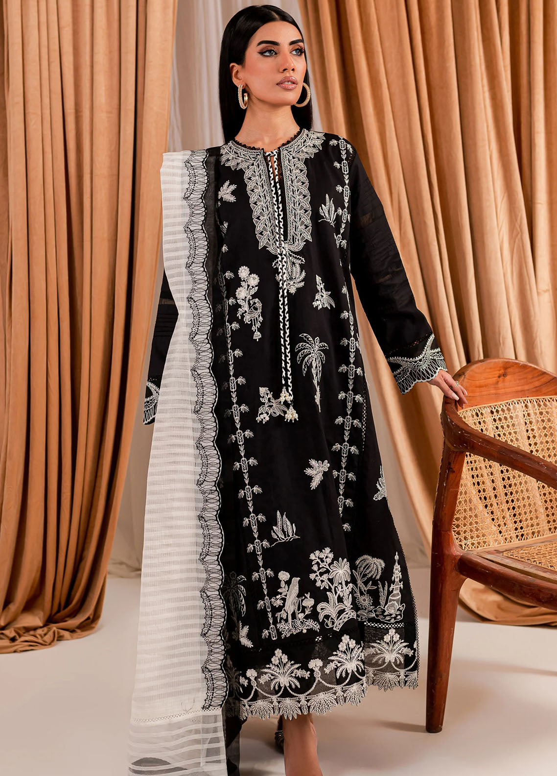 Maryum N Maria Achromatic Unstitched Black & White Collection 2023 MLFD159 Diba
